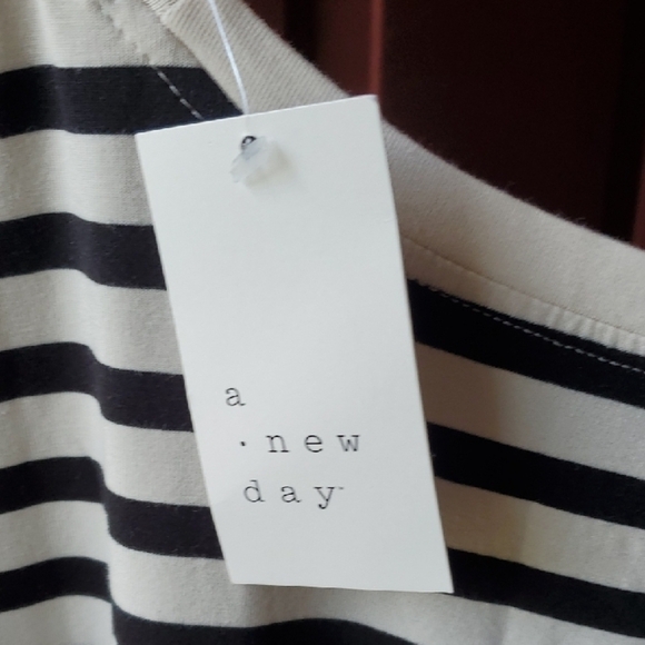 A New Day Black And Cream Stripe Sheath Dress Casual Crew Neck Short Sleeve - Picture 6 of 7